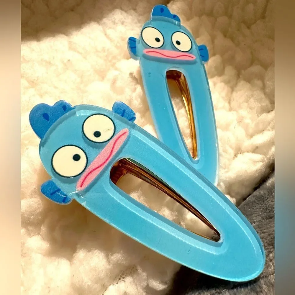 Sanrio Acrylic 2 pcs Hair Clips Hangyodon          Size 3.5 x 0.8 × 7cm